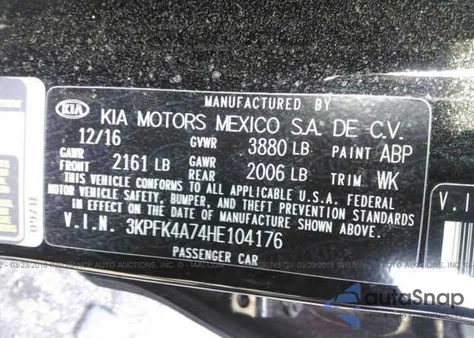 2017 Kia Forte Lx z USA, uszkodzony, nr VIN 3KPFK4A74HE104176